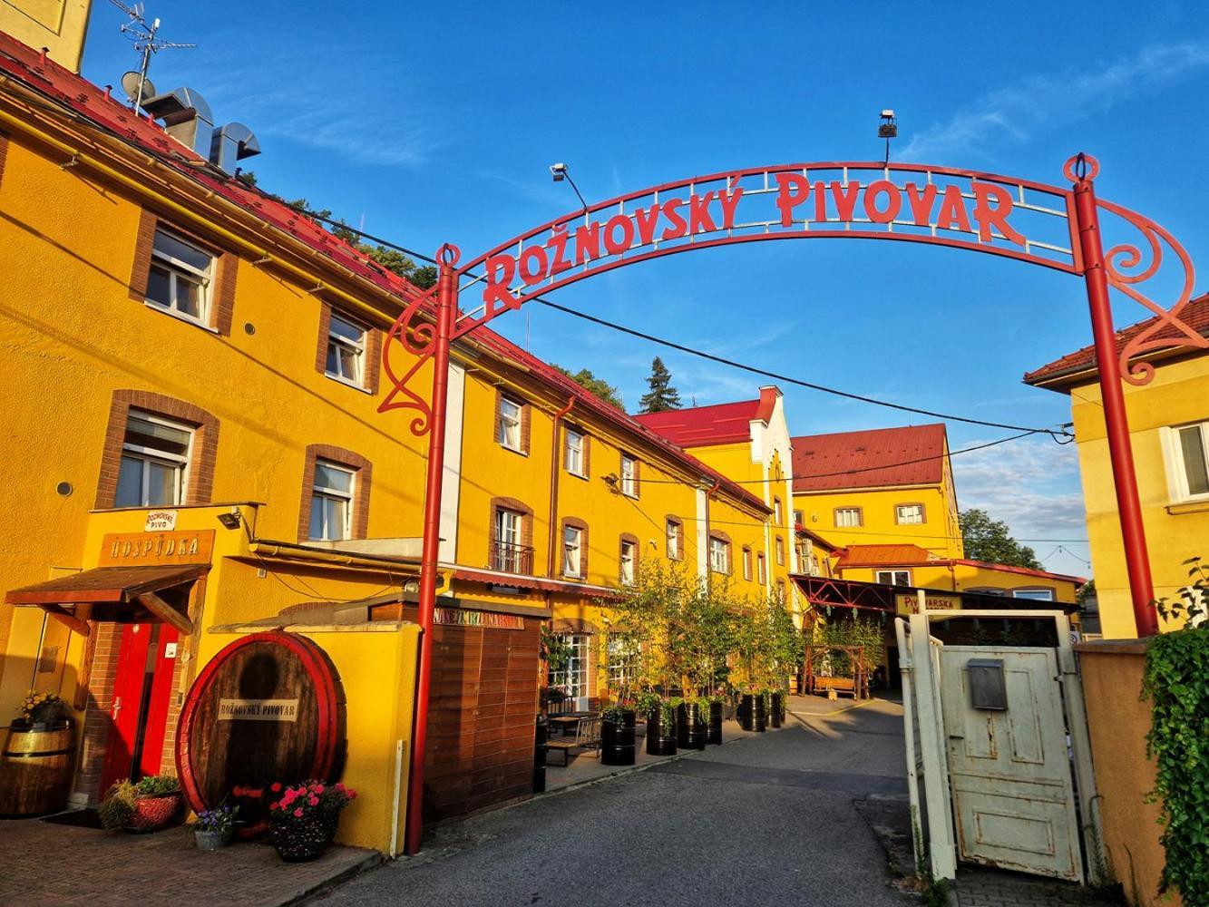 In Spirit, Hotel V Roznovskem Pivovaru - Pivni Lazne, Wellness & Cokoladovna Roznov pod Radhostem Exterior photo