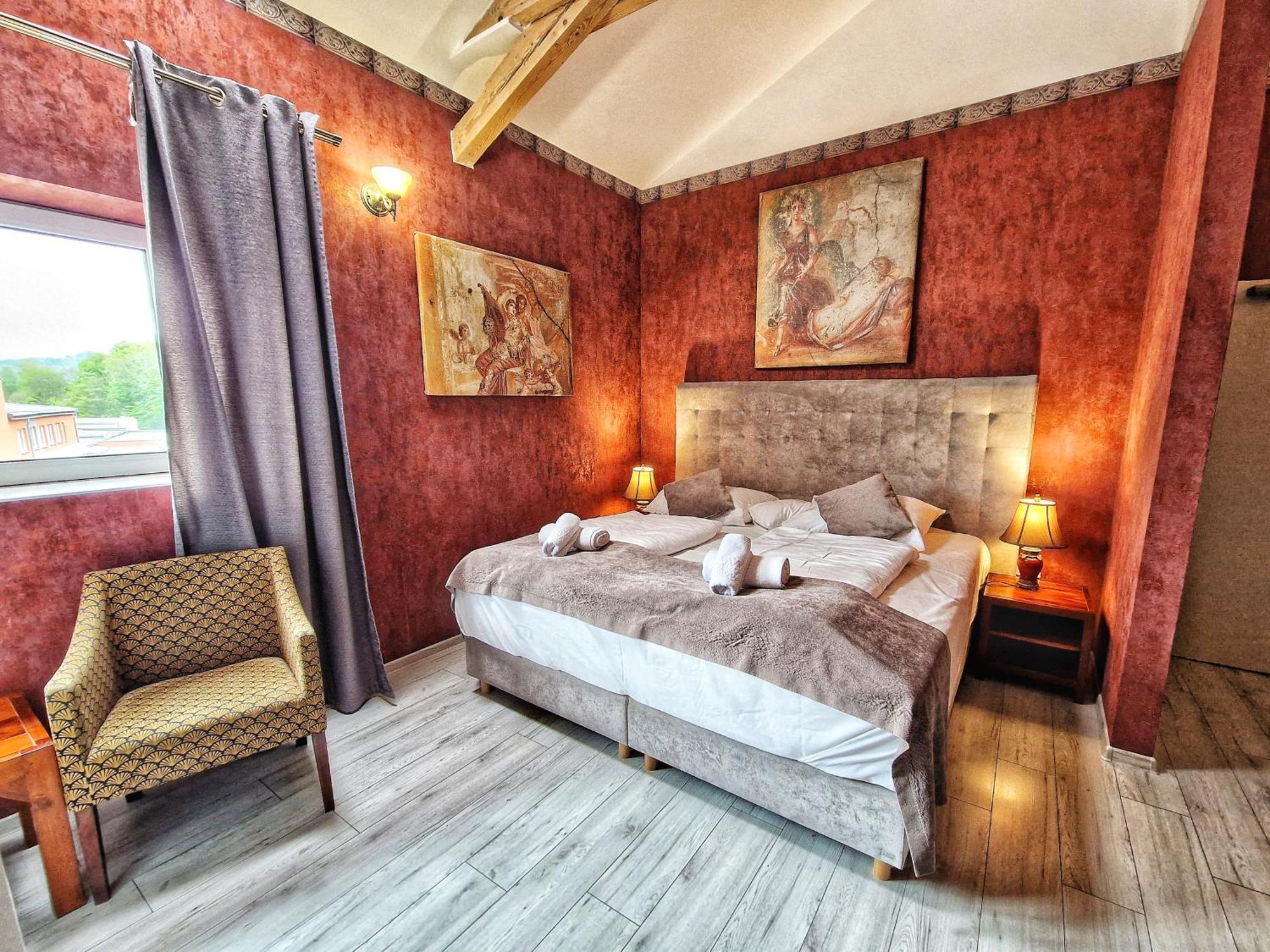 In Spirit, Hotel V Roznovskem Pivovaru - Pivni Lazne, Wellness & Cokoladovna Roznov pod Radhostem Exterior photo